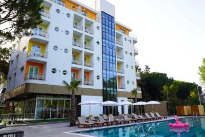Monaco Garden Hotel