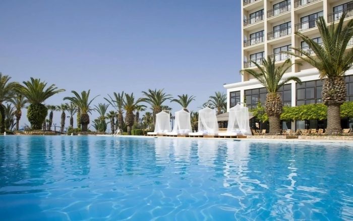 Sandy Beach Hotel
