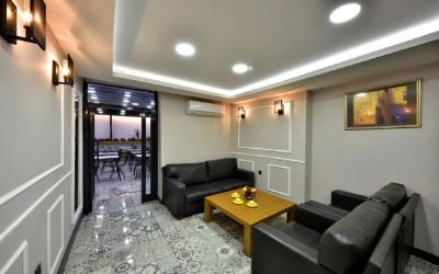 Almina Inn