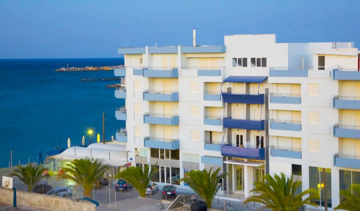 Astron Hotel